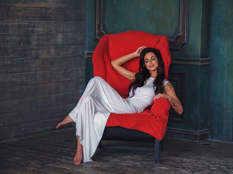 liliya nazarova, model, fashion, fashion model, glamour, portrait, female, woman, girl, young woman, young, adult, cute, beauty, beautiful, studio, inside, indoor, photographer, photoshoot, photoset, hair, smile, sunlight, face, Anastasia | Liliya Nazarovaphoto preview