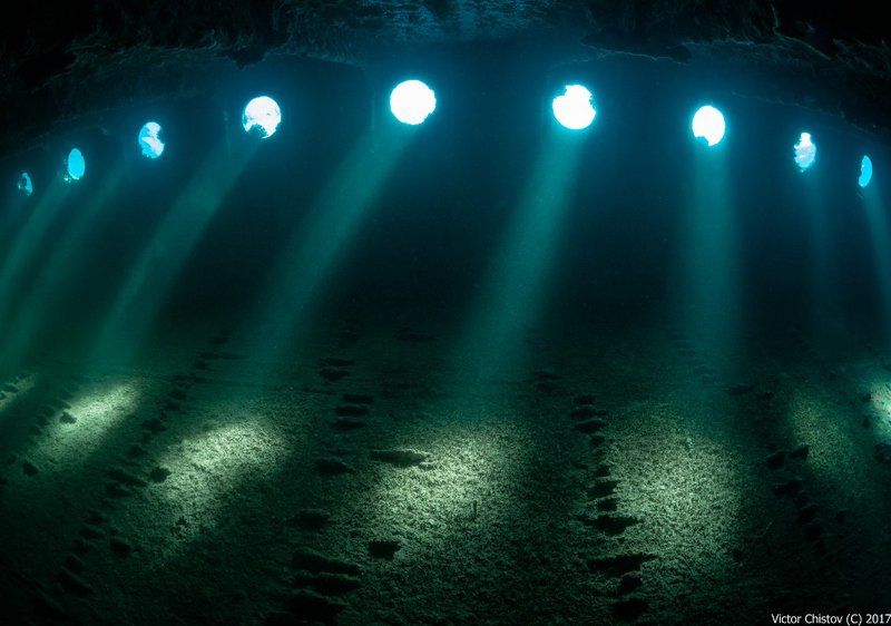 underwater, wreck, umbria Umbria.Внутренние пространства 2photo preview