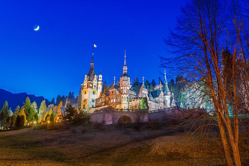 sinaia, peles castle, romania. Румынские сказки - Замок Пелеш.photo preview