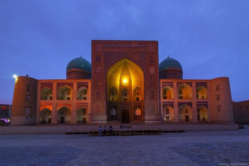 узбекистан, бухара, мечеть, медресе, Пои-калян, азия, восток, средняя азия, архитектура Бухараphoto preview