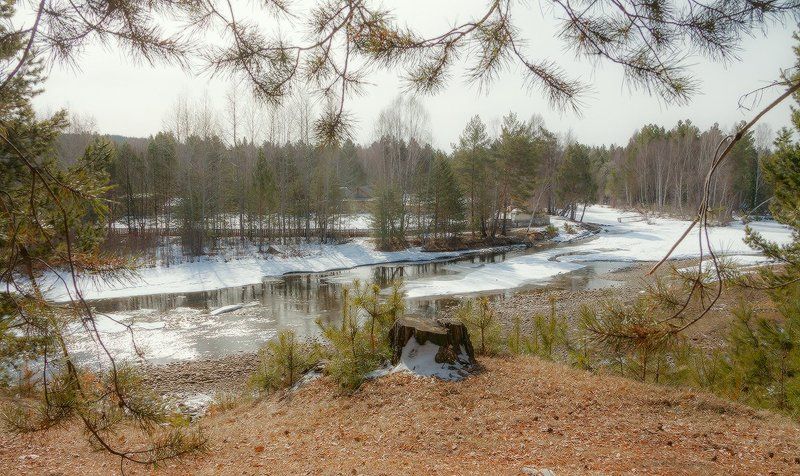 Весеннее окноphoto preview