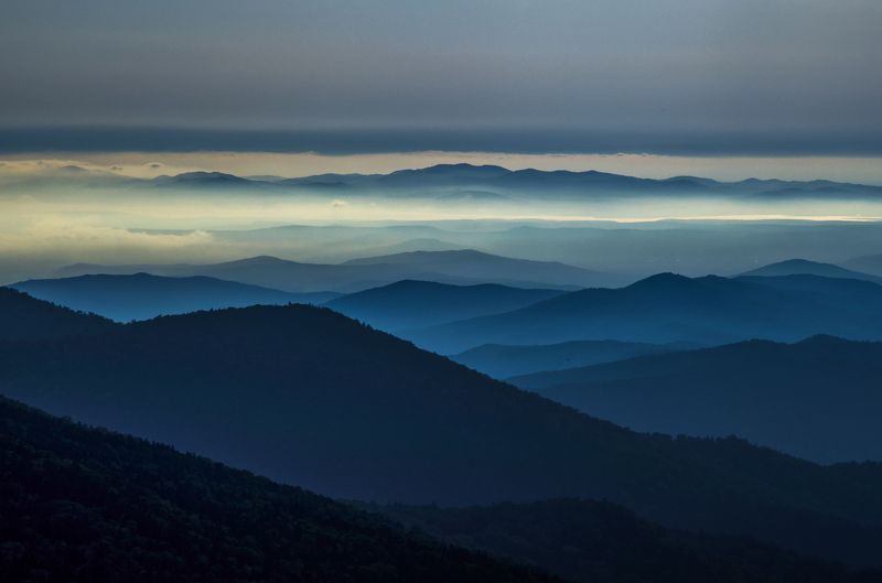 Горы, рассвет, Приморье, Приморский край Голубые далиphoto preview