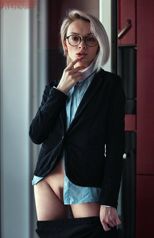 Училка...photo preview