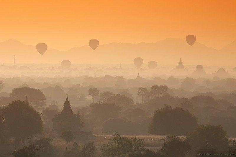 царство, город, шары, мьянма, бирма, баган, паган, воздушные_шары, рассвет, утро, джунгли, пагоды, храмы, храм, пагода, азия, myanmar, burma, pagan, bagan, balloons, jungle, pagoda, temple  Воздушные шары над Баганомphoto preview