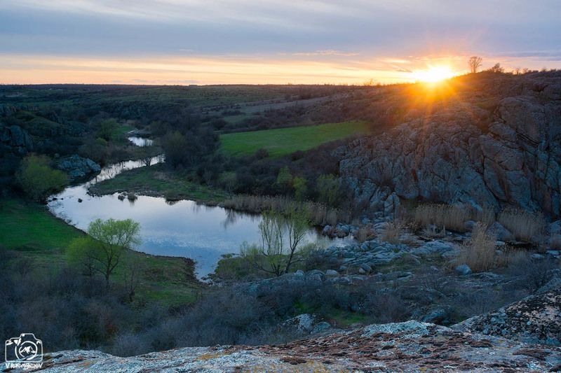 украина, актовский каньон, мигия, весна, степь, закат Весенняяphoto preview