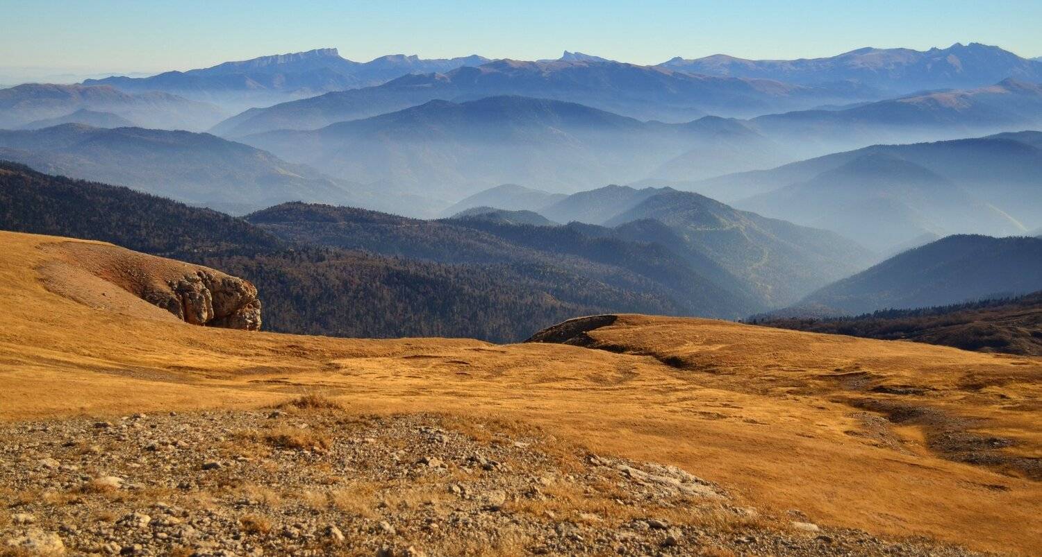 Линии. Автор: Елена Шевченко горы, туман, линии, Елена Шевченко