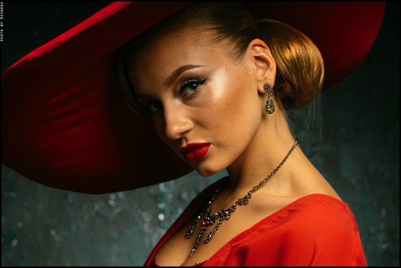 portrait red T e t a t e tphoto preview