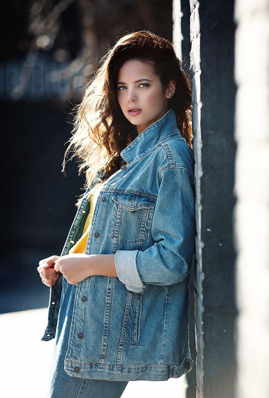 красивая девушка фотограф москва уличная съемка стритстайл лукбукт модель портфолио Настяphoto preview