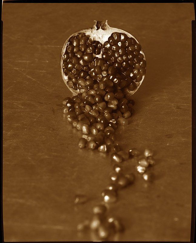 8x10 спелый гранатphoto preview