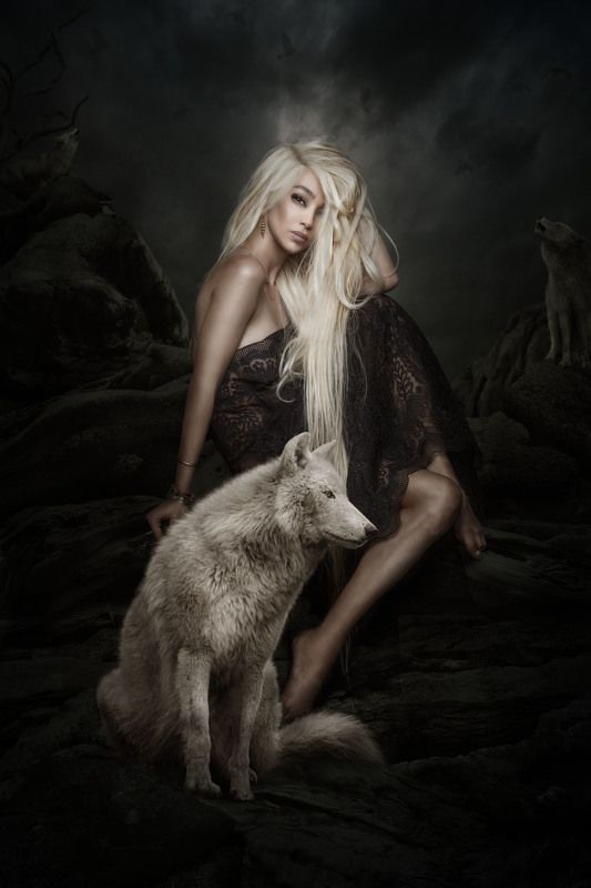 Волчицаphoto preview