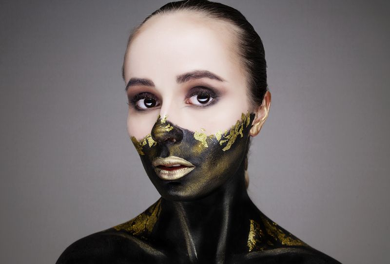 Black goldphoto preview