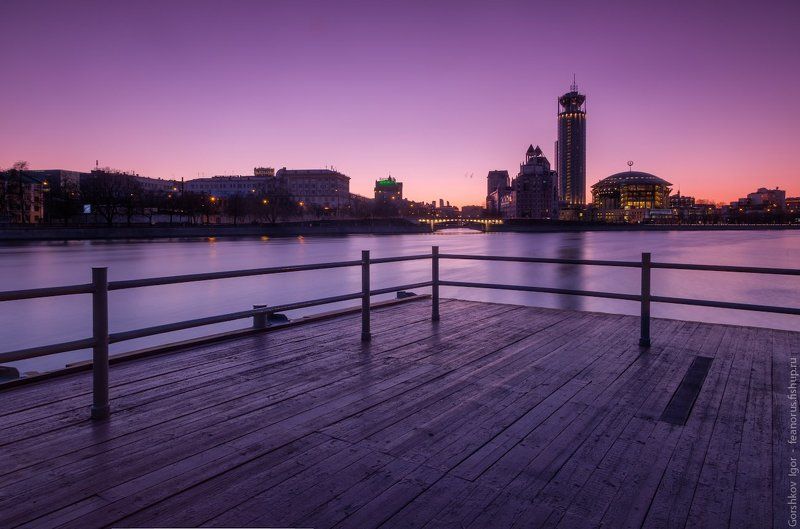 москва,вечер,город,городской пейзаж,пейзаж,longexposure,кремль,мдм,река,отражения,огни,небо,градиенты Московские весенние вечерние видыphoto preview