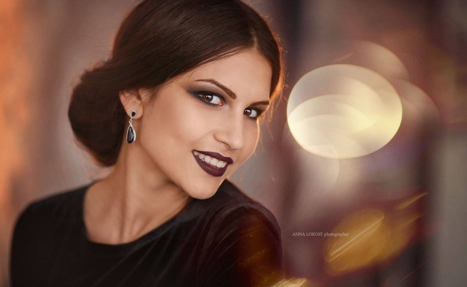 , Анна Локост