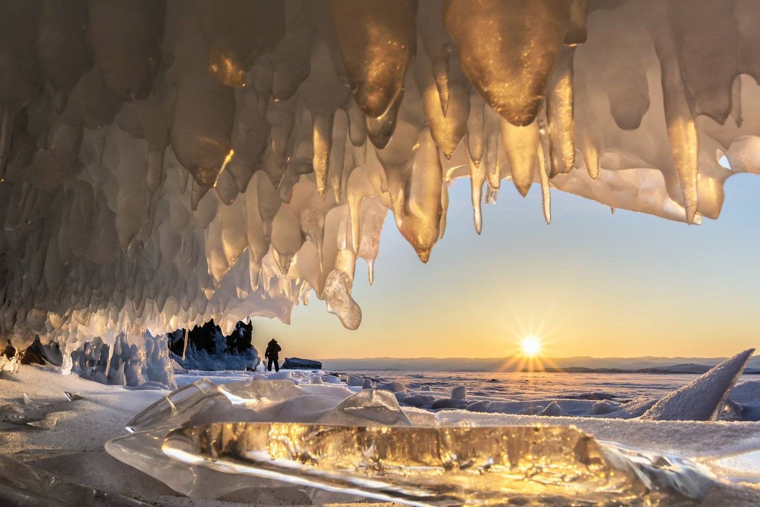 Карамельный рассвет. Автор: Елена Вторушина лед, солнце, рассвет, зима, Елена Вторушина