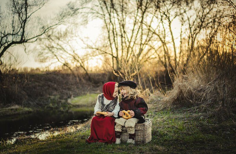 дети, природа, весна, мальчик, девочка, Весеннееphoto preview