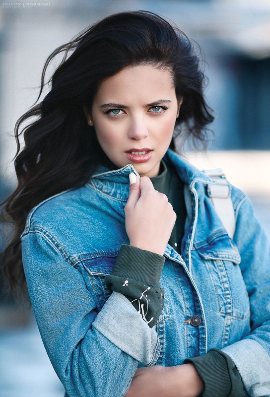 красивая девушка стритстайл фотограф москва уличная съемка портрет портфолио модель лукбук модельные тесты Настяphoto preview