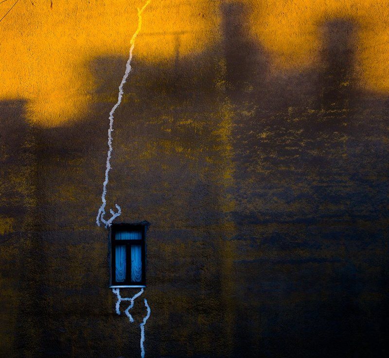 Композиция в уходящем светеphoto preview