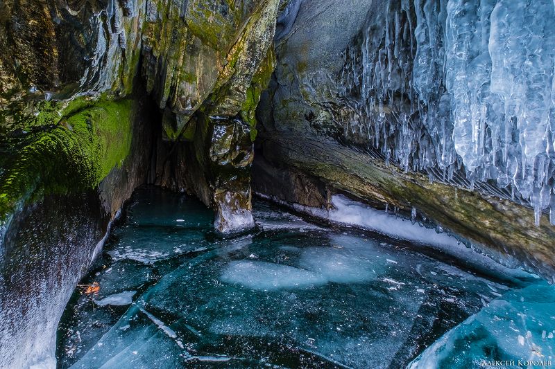 байкал, сибирь, россия, грот, лед, зима, пейзаж, природа, baikal, siberia, russia, grotto, ice, winter, landscape, nature Внутри гротаphoto preview
