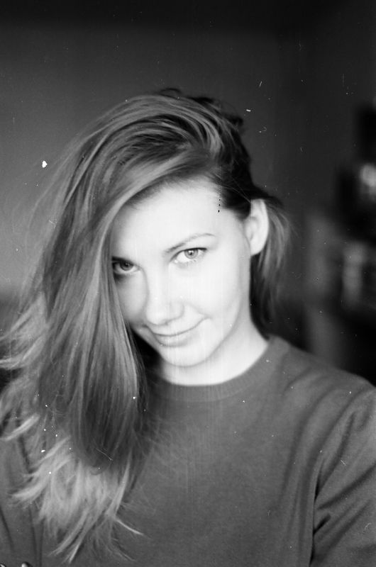 пленка, девушка, портрет Постсоветские настроенияphoto preview