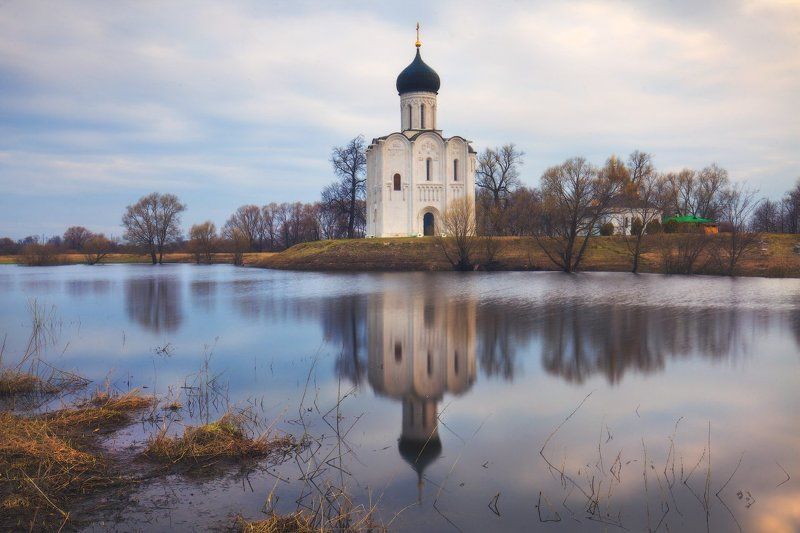 покрова на нерли, боголюбово, рассвет, нерль, разлив, весна Покрова на Нерли холодным рассветом..photo preview