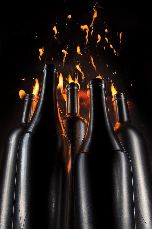 нефть, завод, лайтпейнтинг, светоживопись, рисование светом, длинная выдержка, световая кисть, oil, factory, light painting, light brush, long exposure, бутылка, натюрморт, bottles, still life Нефтьphoto preview