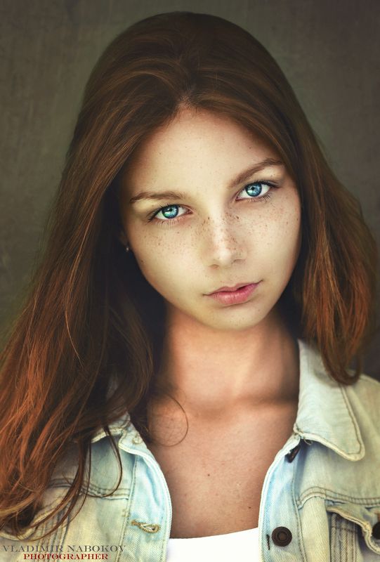 портрет ретушь модель веснушки  Святославаphoto preview