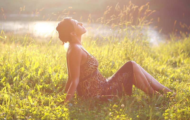 свет, девушка, милая, модель, портрет, портрет девушки, красотка, художественный портрет, фэшн, girl, model, beauty, fashion, art portrait, color Юлианнаphoto preview