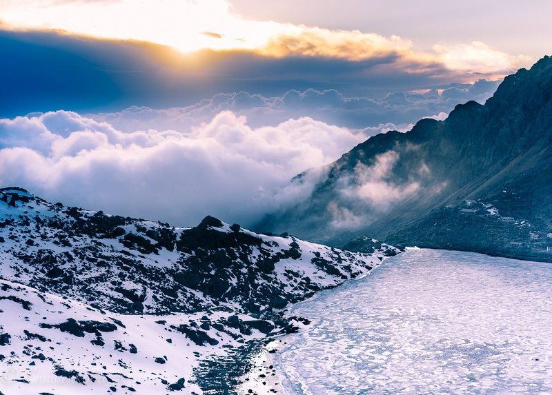 Священное озеро Госайкундаphoto preview