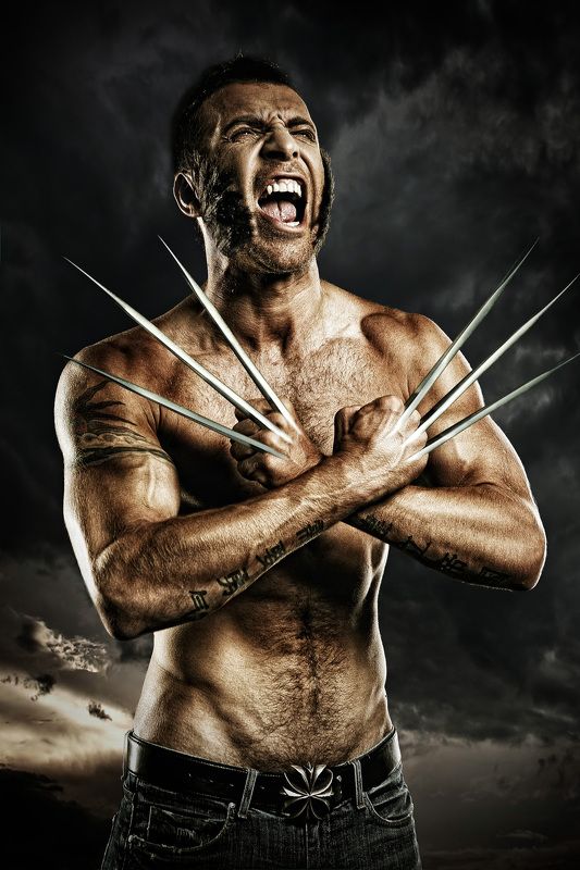 Телеведущий Арчи в образе Росомахиphoto preview