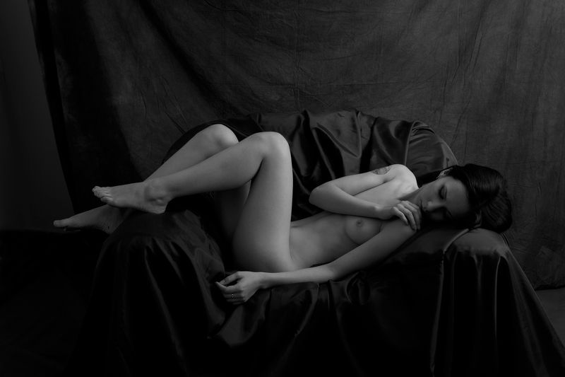 nude,girl,b/w, Nude 10 b/wphoto preview