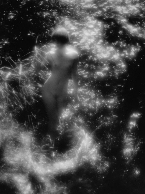 Sun bathephoto preview