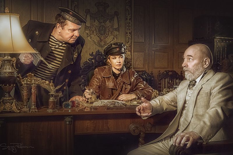 - Где золото, буржуйская морда??photo preview