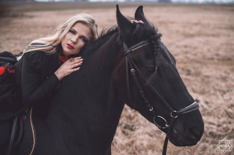 portrait, portraiture, outdoors, Horsephoto preview