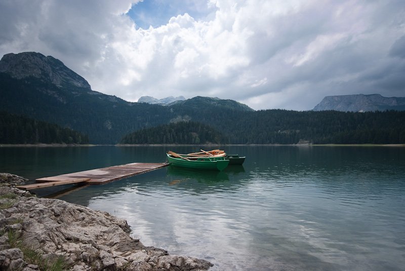 черногория, дурмитор, озеро чёрное, горы, лодка Озеро Чёрноеphoto preview