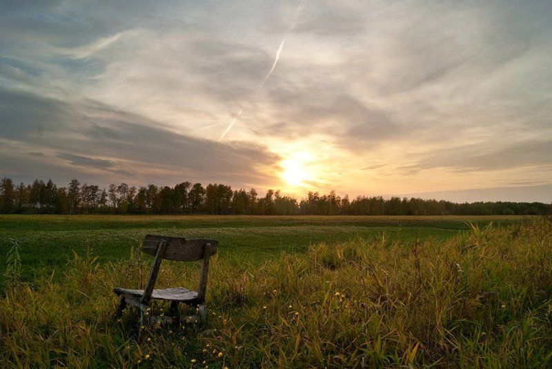 Местечко с видом на закатphoto preview