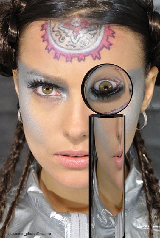 Принцесса и стеклоphoto preview