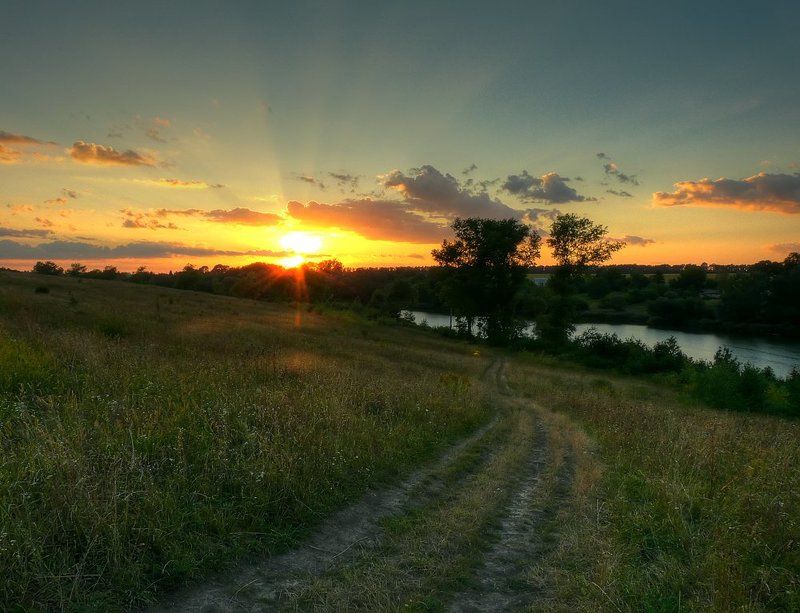 пейзаж, закат, дорога, пруд, деревья photo preview