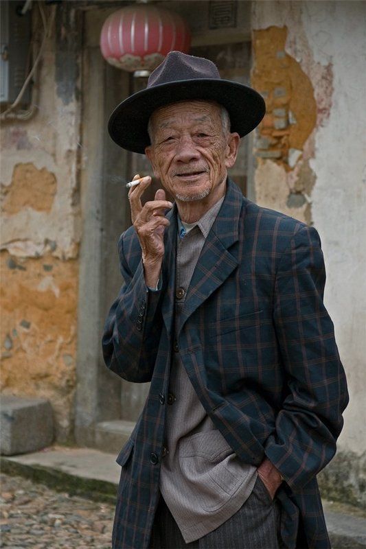 кантон, китай, старик, портрет Главшпанphoto preview