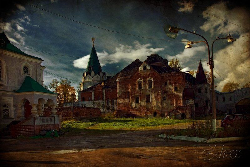 осень Патриаршее подворьеphoto preview