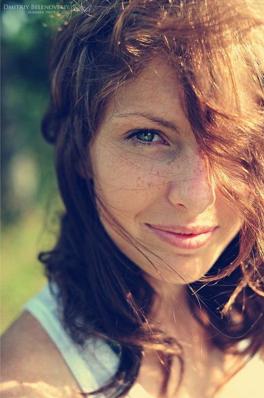 девушка, портрет, глаза, ветер Changing windphoto preview