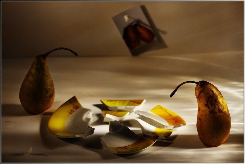 Разбитую чашу...не склеить.photo preview