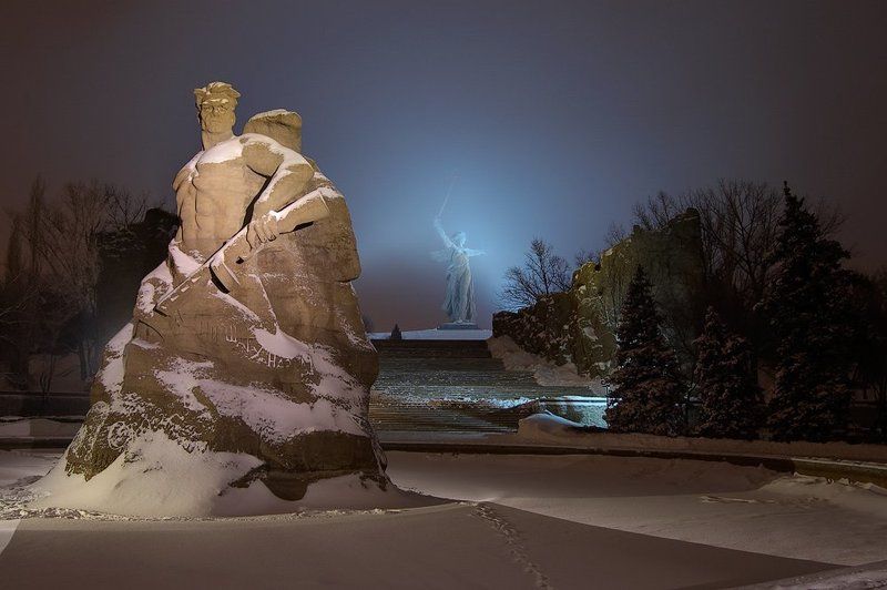 мамаев, курган, волгоград Стоять насмерть!photo preview