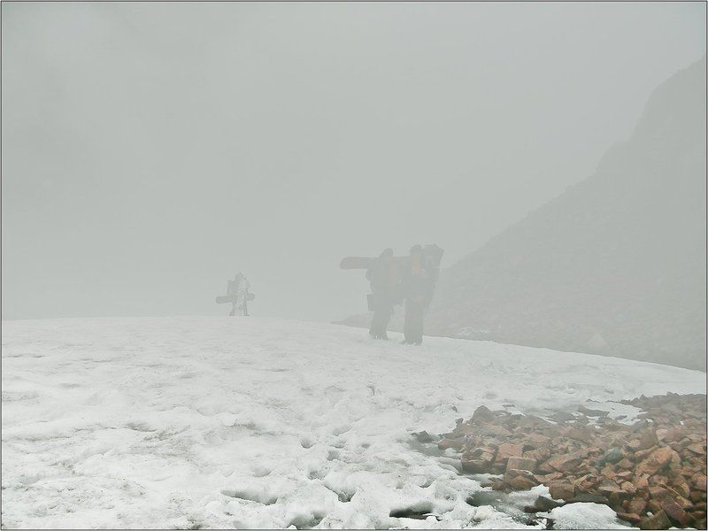 Покататься на ледникphoto preview