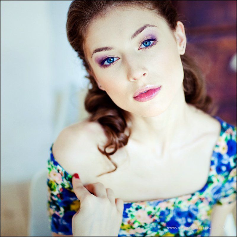 портрет, девушка, глаза Викаphoto preview