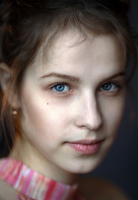 Посмотри на меня...photo preview