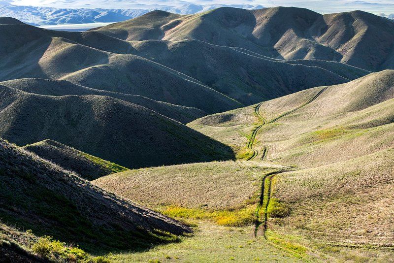 Весенние дороги Уральских горphoto preview