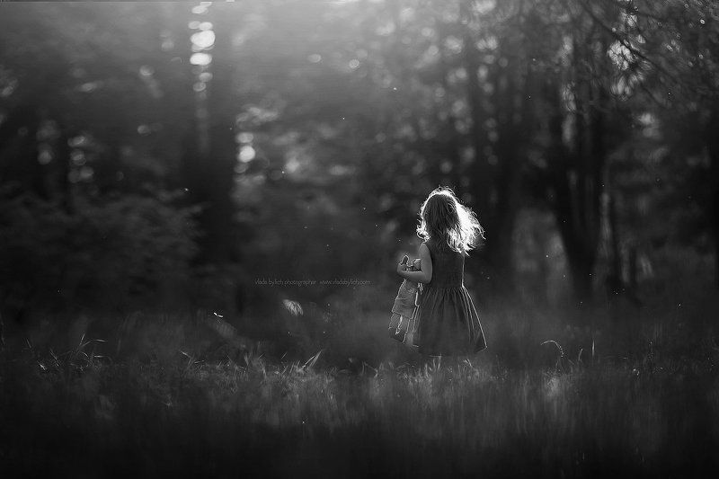 черно-белое, чб, прогулка, весна, Влада Былич, фотограф Влада Былич, детская фотография, детский фотограф, семейный фотограф, фотограф в краснодаре photo preview