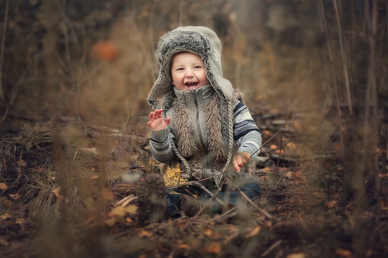 малыш, мальчик, ребенок, осень, детский портрет, тонировка, лес, листья Малыши и Осеньphoto preview