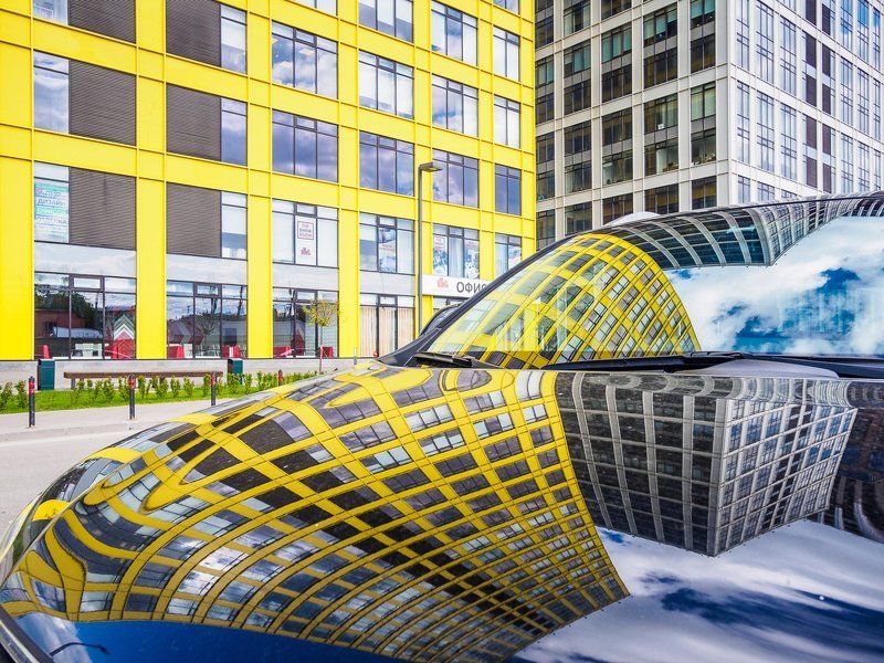 Цветовые пятна. Лексус. БЦ Савеловский Сити.photo preview