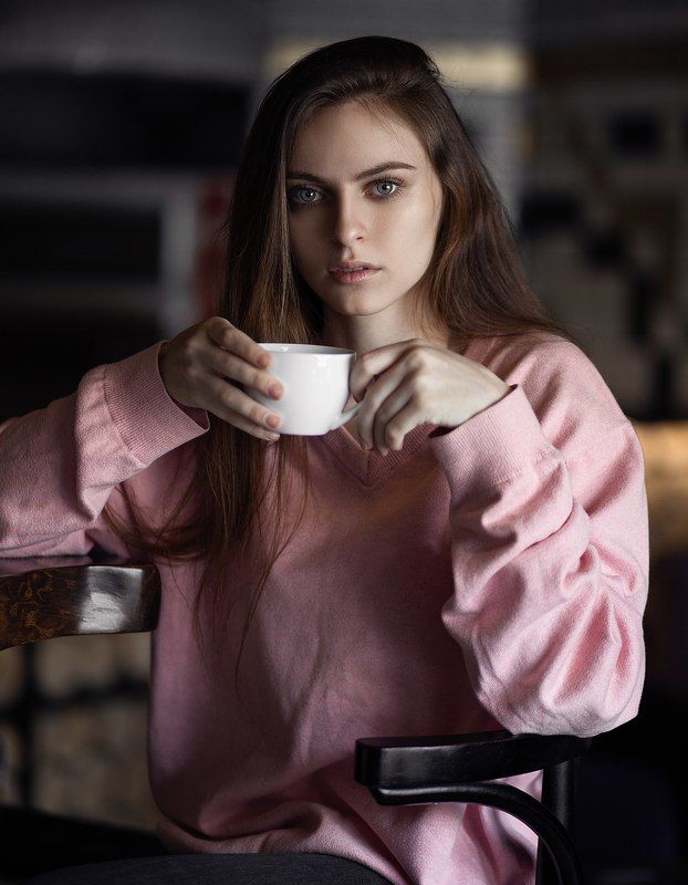 портрет, лицо, кофе, взгляд, девушка Катяphoto preview